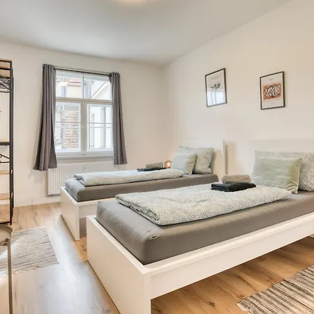 Homy I Stylisches Retroapartment Netflix & Wlan * لبسيا